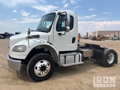 2014 Freightliner M2 106 4x2 2-Achs Sattelzugmaschine
