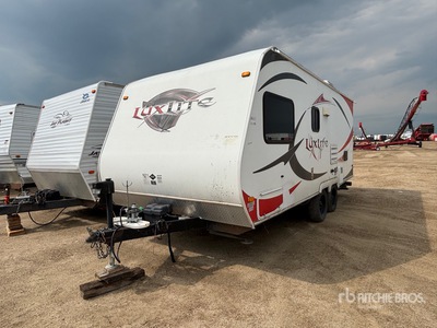 2011 Cikira Luxlite 21 ft T/A عربة سفر