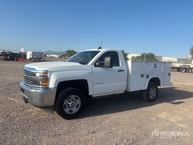 2018 Chevrolet Silverado 2500HD 4x2 Utility Truck