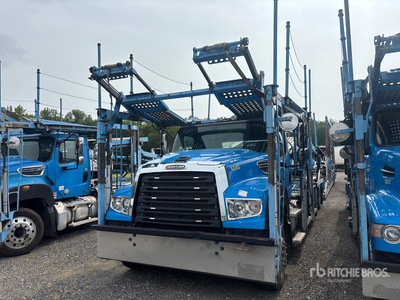 2015 Freightliner 114SD 6x4 Car Carrier Truck