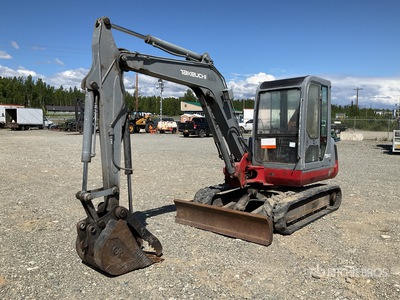 2002 Takeuchi TB145 حفارة صغيرة