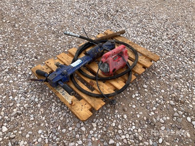 Quantity of (3) Electric Drill & Concrete Vibrator