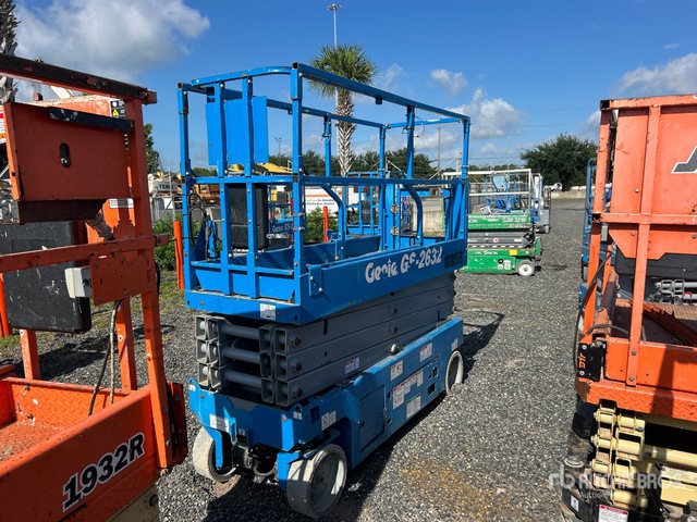 Genie GS-2632 Electric Scissor Lift