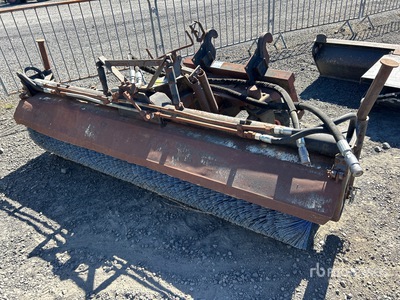Balderson BHBITQ 96 in Accesorio de barrido - Fits Cat IT28 Wheel loader