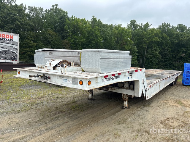 2005 Trail-Eze TE701 46 ft T/A Sliding Axle Trailer