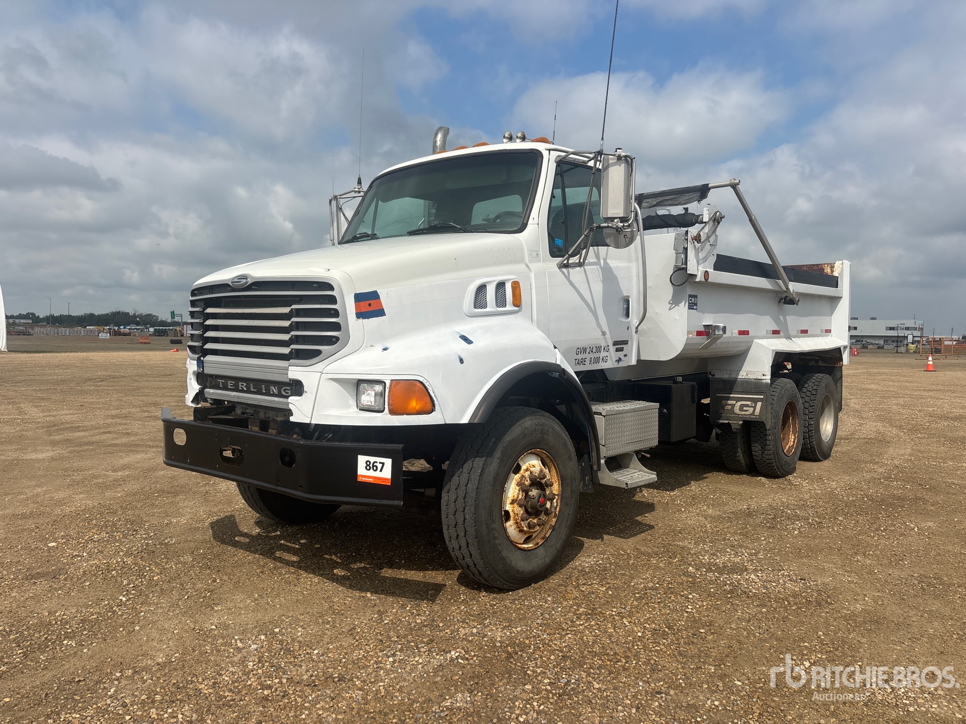 2006 Sterling L8500 6x4 T/A Dump Truck