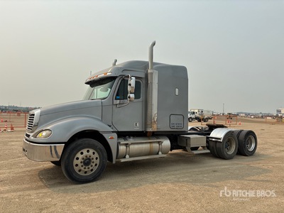 2006 Freightliner Columbia 120 6x4 T/A Sleeper Truck Tractor