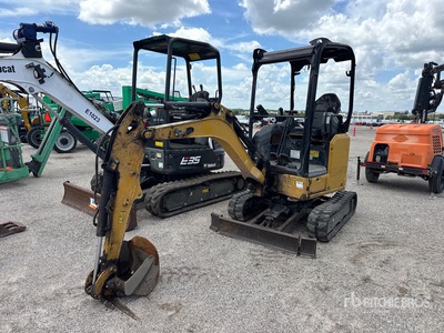 2020 Cat 301.7 CR Mini Excavadora