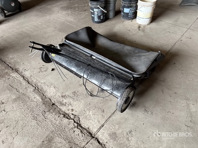 LawnCrafter Lawn Sweeper ورش و مخازن متنوعة