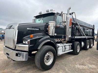 2018 Western Star 4900 8x4 Tipper Truck