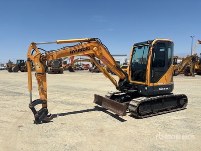 Hyundai Mini Excavadora