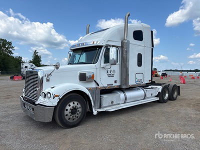 2015 Freightliner Coronado 132 6x4 Ciągnik siodłowy T/A z kabiną sypialną (Glider Kit)