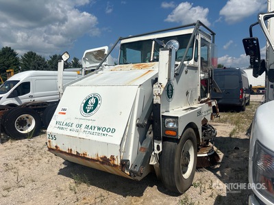 2007 Elgin Series P on 2007 Elgin Pelican Camion balai (Inoperable)
