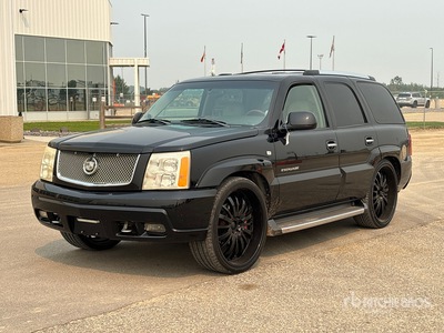 2002 Cadillac Escalade AWD سيارة رياضية متعددة الاستخدامات