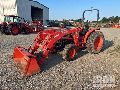 Kubota MX5200DT 4WD tractor utilitario