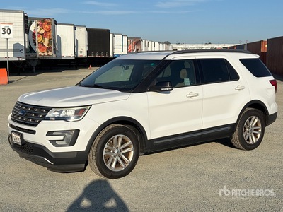 2017 Ford Explorer XLT SUV