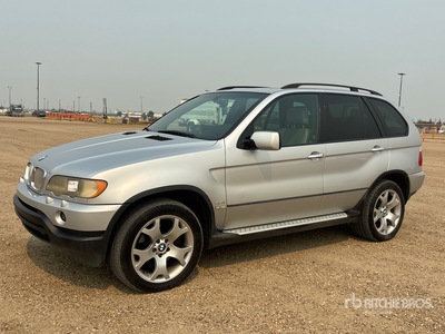 2001 BMW X5 AWD  سيارة رياضية متعددة الاستخدامات