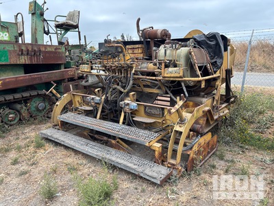 Mauldin V64D Track Asphalt Paver