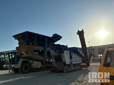 2018 Kleemann MR 130 Zi EV02 Tracked Closed Circuit Impact Crusher Plant