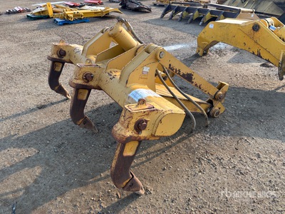 86 in Crawler Tractor Ripper - Fits Cat D6N