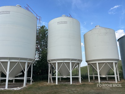 Friesen +/- 3300 bu 3 Ring Smooth Wall Hopper Cassone per grano