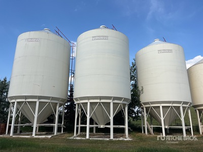 Friesen +/- 3300 bu 3 Ring Smooth Wall Hopper Cassone per grano