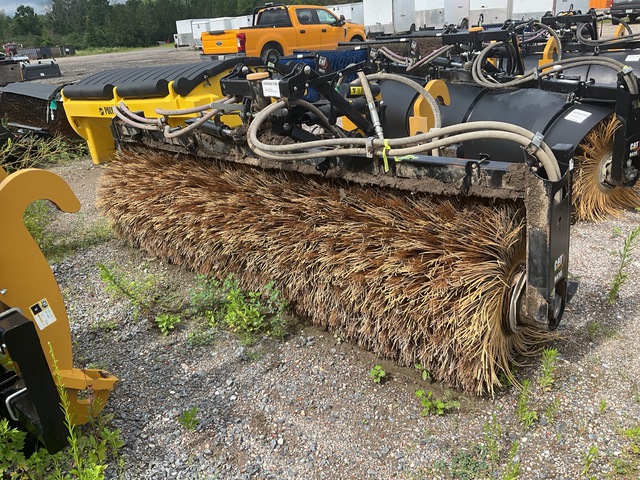 2024 Cat BA30 120 in Q/C Hydraulic Angle Broom