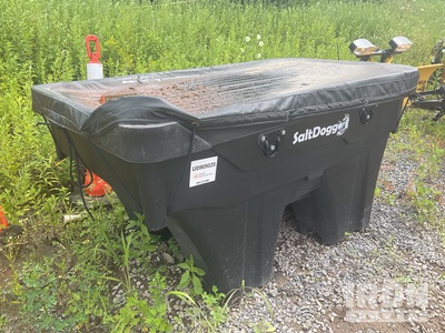 SaltDogg SHPE1500 Salt Spreader