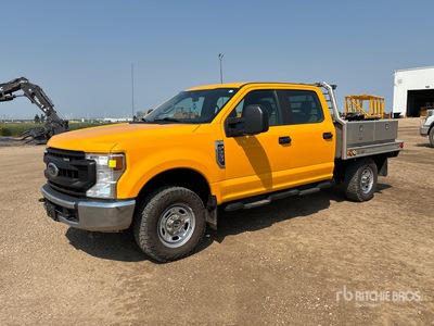 2021 Ford F-250 XL 4x4 Crew Cab Flatbed Truck