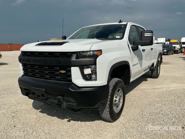 2022 Chevrolet Silverado 2500HD 4x4 Crew Cab Pickup