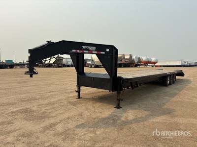 2014 TNT 37 ft Tri/A Gooseneck Equipment Trailer