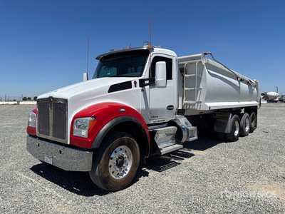 2020 Kenworth T880 8x4 Wywrotka Tri/A