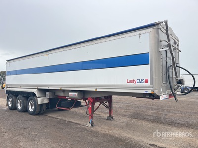 2013 Lusty EMS 10.3 m Tri/A エンドダンプトレーラー