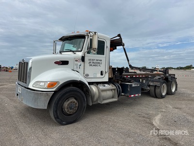 2021 Peterbilt 348 6x4 Camion porteur à faux-cadre basculant