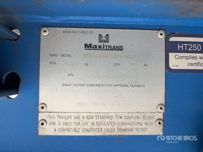 2022 MaxiTrans 13.4 m Tri/A Step Deck Curtain Side Trailer