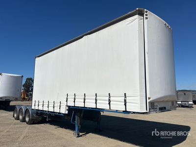 2022 MaxiTrans 7.3 m Tri/A Step Deck Curtain Side Trailer