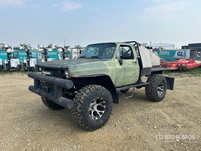 1987 Chevrolet Custom 4x4 Mudding Pickup