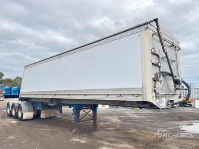 2017 MaxiTrans 8.8 m Tri/A B-Double Lead Sliding Tipping Trailer