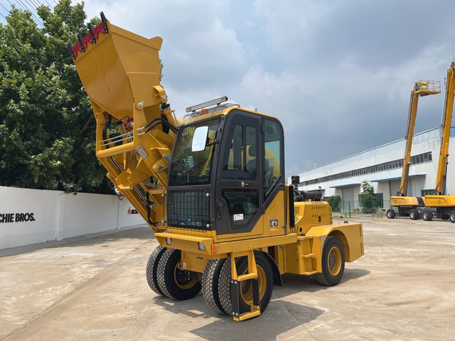 2026 XCMG SLM3500S 4x4 Self-Loading 3.5 m3 All Terrain Mixer (Unused)