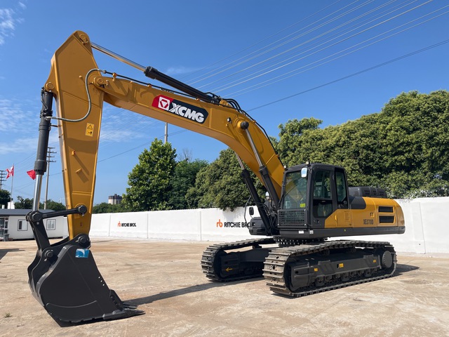 2021 XCMG XE370D Tracked Excavator