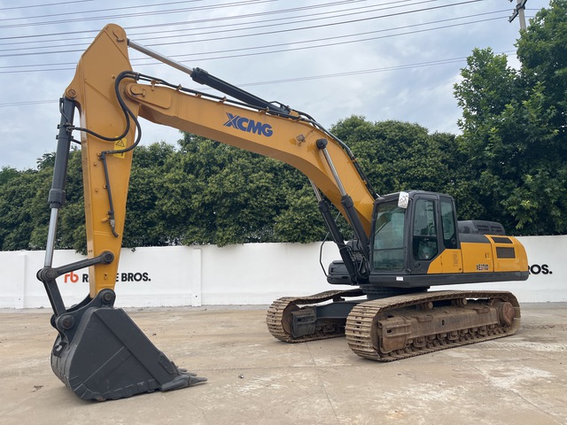 2018 XCMG XE370D Tracked Excavator
