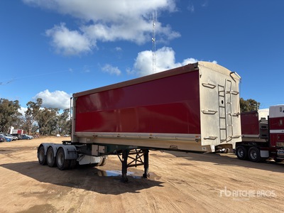 2006 Sloanebuilt Tri/A B-Double Lead Rollback End Dump Trailer