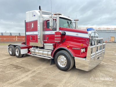 2016 Kenworth T659 6x4 Ciągnik siodłowy T/A z kabiną sypialną