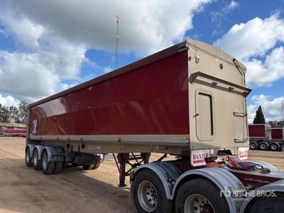 2010 Sloanebuilt Tri/A End Dump Trailer