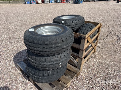 BKT 11.5/80-15.3 Qte De 7 Roues Qty Of 7 を見 Wheels (Unused)
