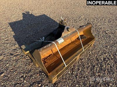 1250 mm Godet Hydraulic Tilting Bucket (Inoperable)