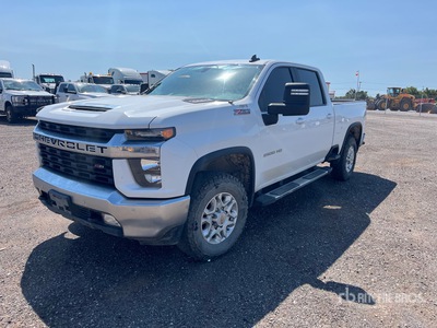 2021 Chevrolet Silverado 2500HD 4x4 Crew Cab Pickup