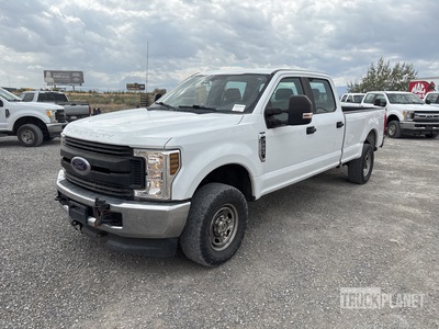 2018 Ford F-250 XL 4x4 Crew Cab Pickup