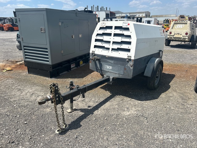 Rotair D185T4F 185 cfm Mobile Air Compressor
