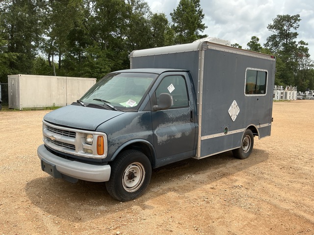 2001 Chevrolet Express Cargo Van